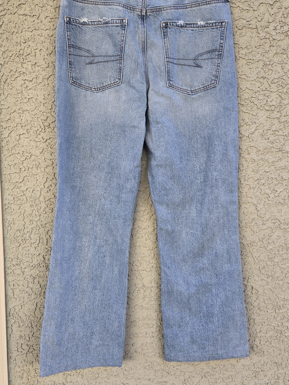 American Eagle 90's Bootcut Light Blue Distressed High-Rise Women's Jeans - Picture 7 of 9